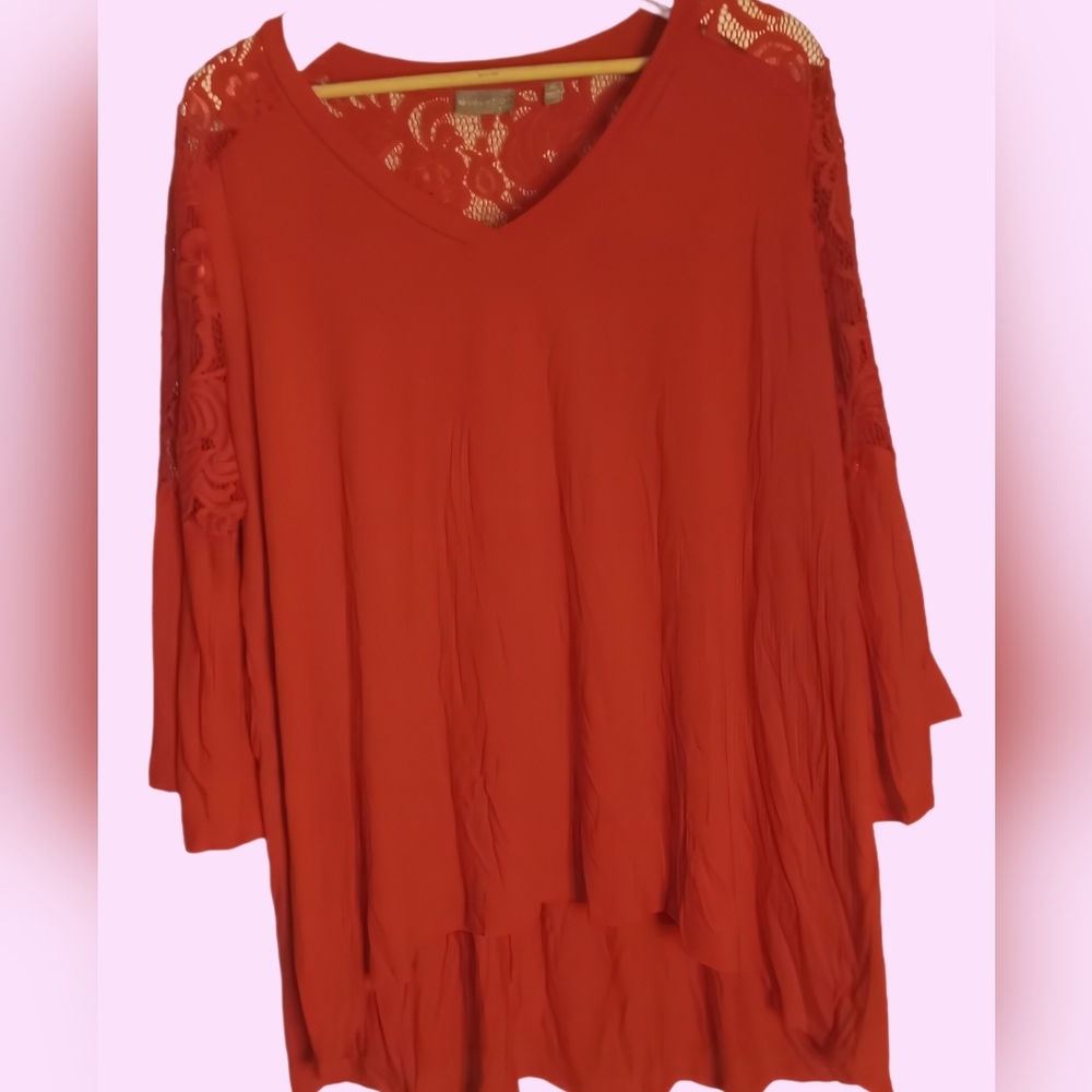 V-Neck Red Blouse | Lace Shoulder w Bell Sleeves | 2X Womens | Stitch Fix EUC